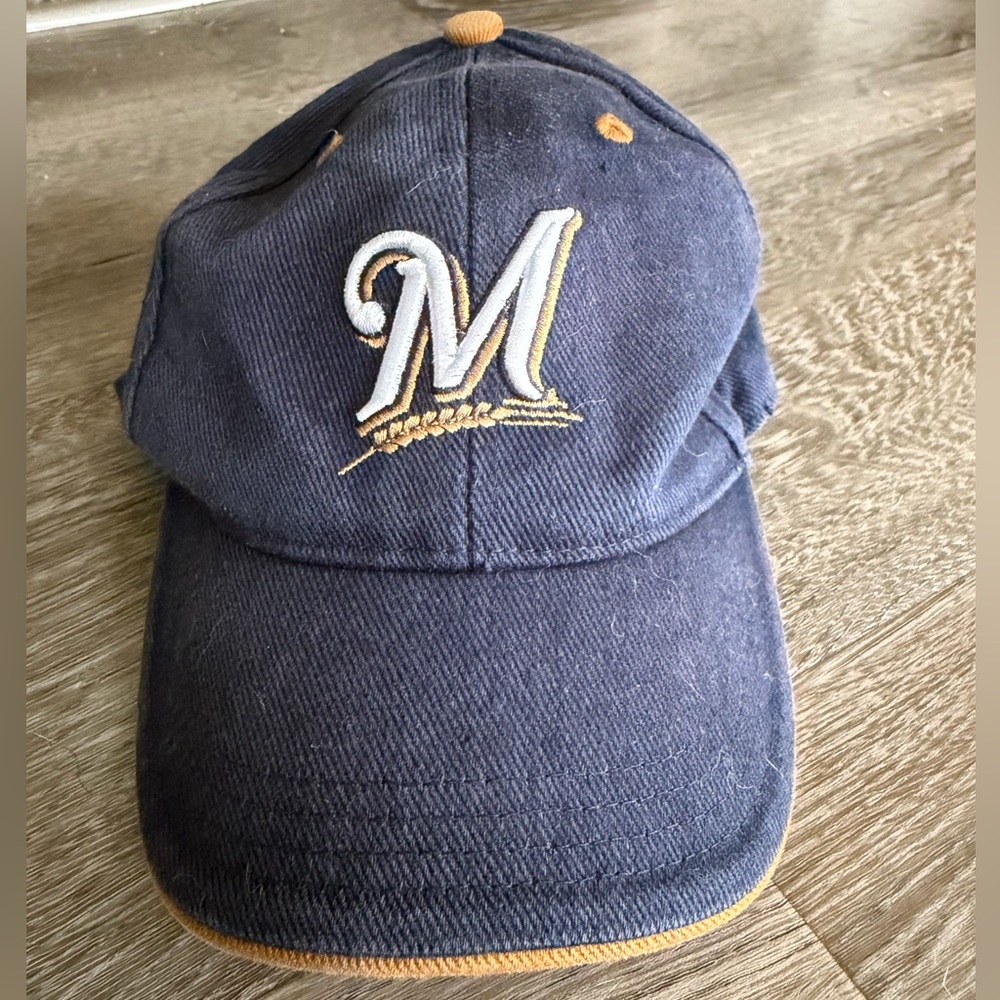 Milwaukee Brewers Ball Cap